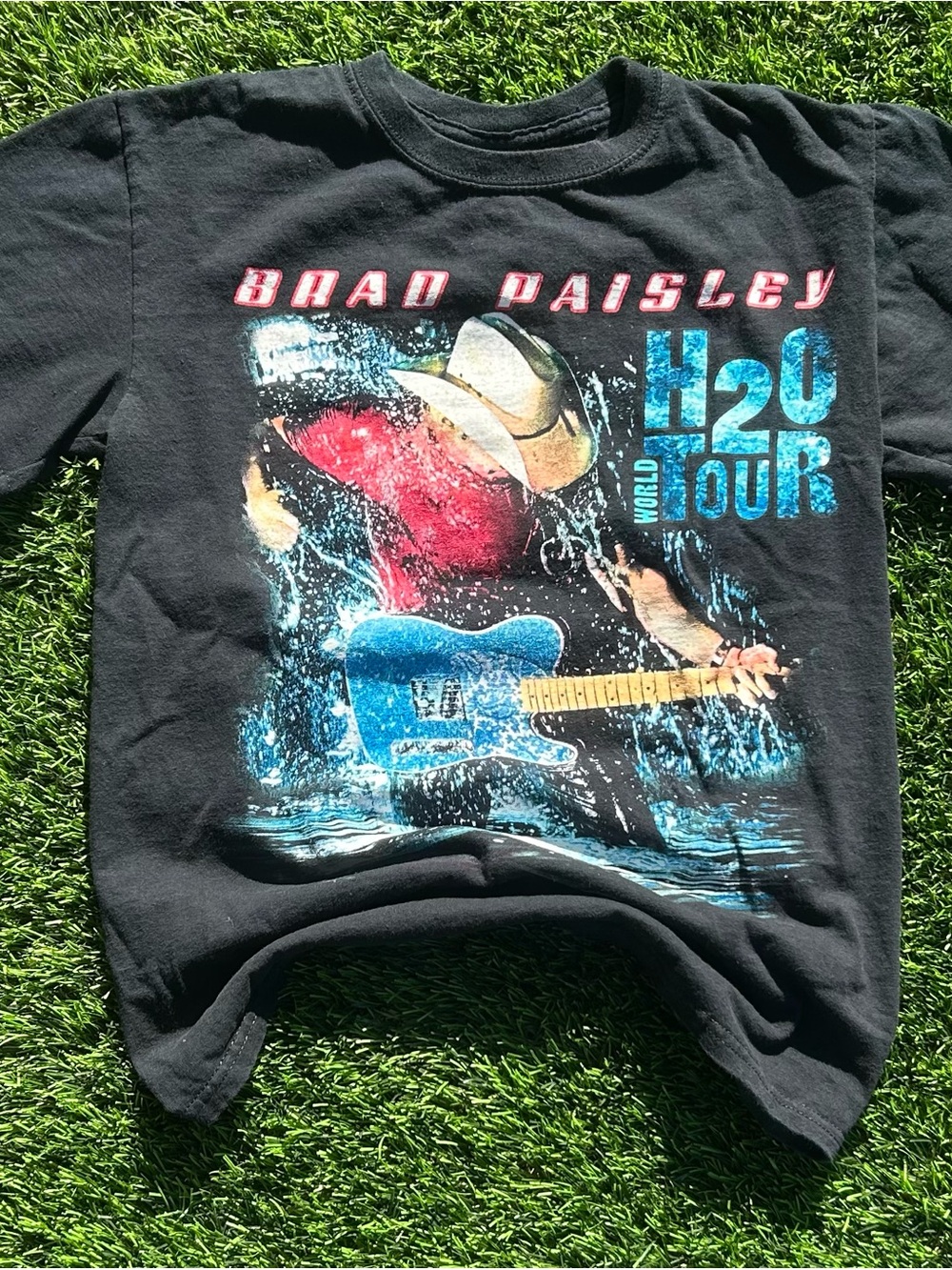 Brad Paisley H2O World Tour Black Tee with Blue & Red Concert Graphic